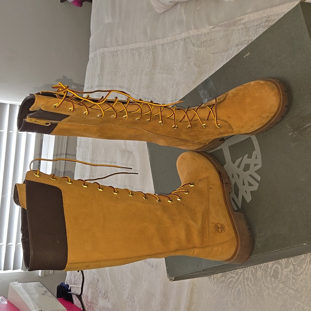 Boots - Picture 2 of 2